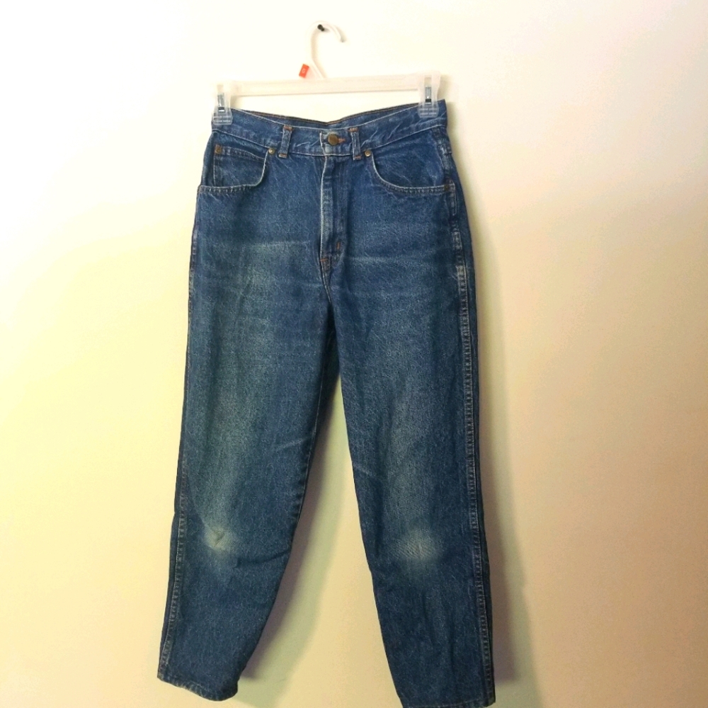 Vintage cropped mom jeans